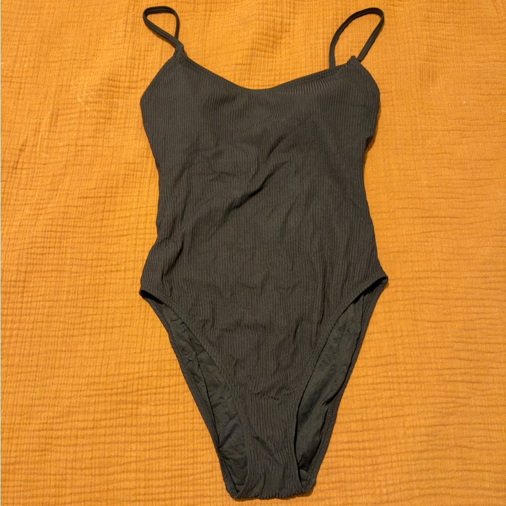 Andie - Women’s Amalfi One-Piece Swimsuit, Black Ribbed, Size Small Long